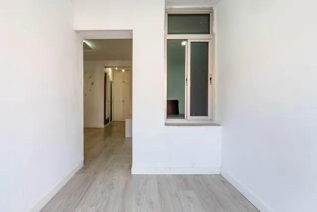 Piso de 5 dormitorios ideal para INVERSORES junto a edificio Junta Andalucía de Almanjáyar — 21
