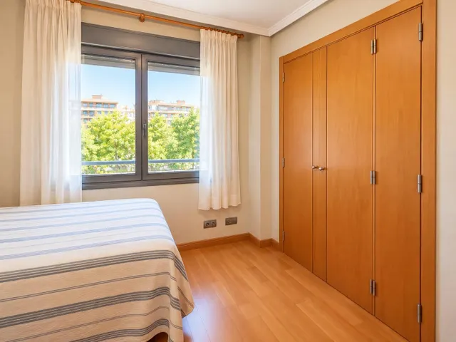OPORTUNIDAD VIVIENDA A ESCASOS METROS DE LA PLAYA — 9