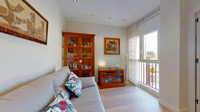 7ª PLANTA REFORMADA Y MUY TRANQUILA JUNTO AL NUEVO PARQUE DE LA SAGRERA — 10