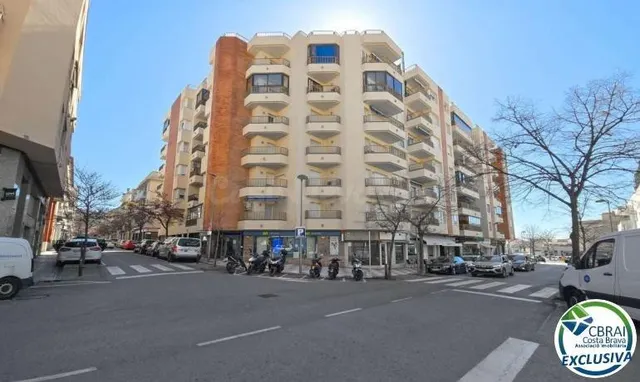Encantador apartamento en el centro de Roses a 200m de la pl - foto 4
