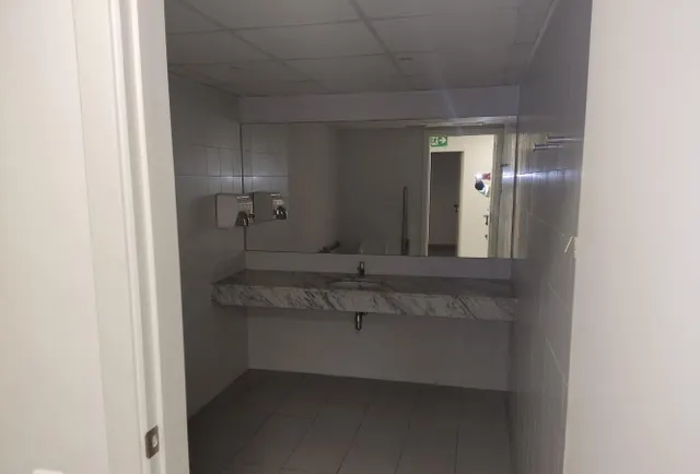 Local comercial 184m² en venta - El borras — 15