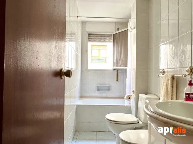 Luminoso Piso de 3 habitaciones en Salou!! — 13