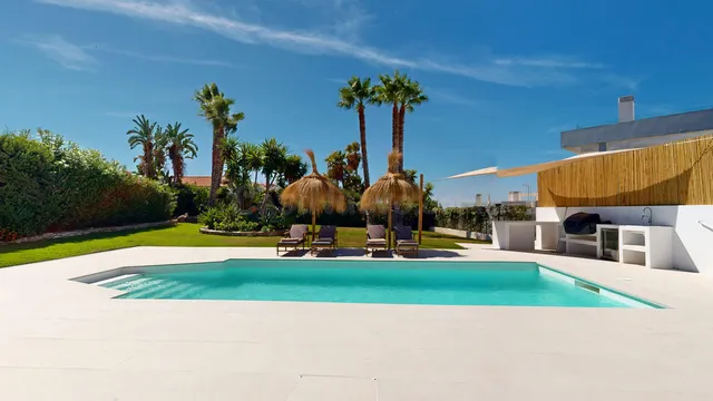 Chalet 3 habitaciones 265m² en venta - Costa Del Sol - foto 2