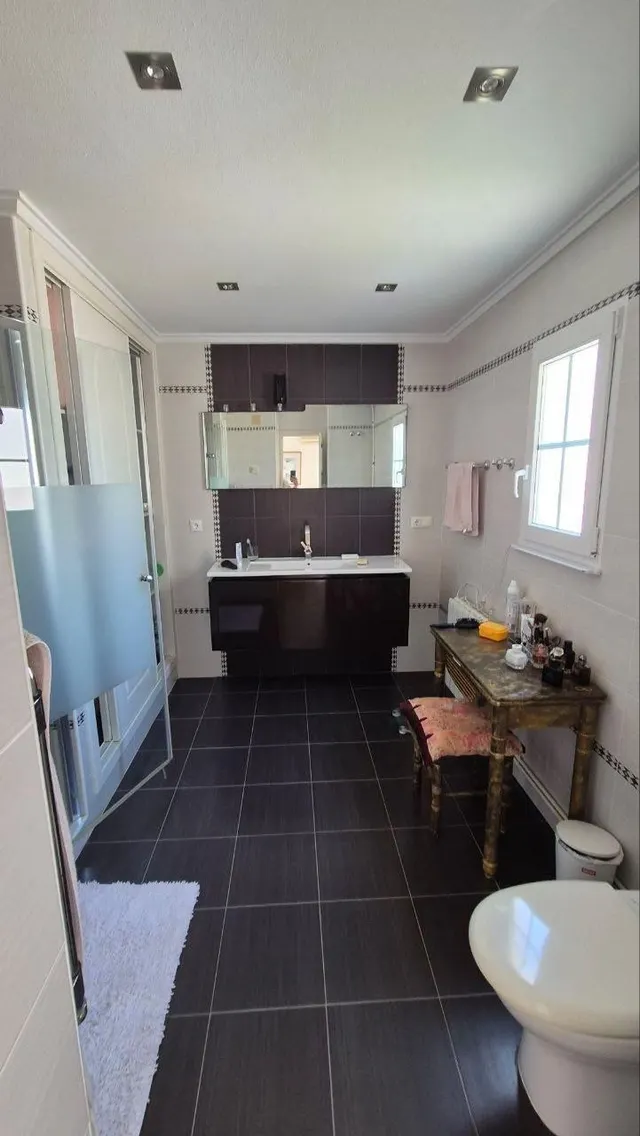 Casa o chalet independiente en venta en Calle Panticosa, 4 — 20