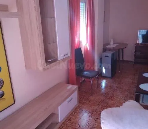 EST / Piso de tres dormitorios en Palacio de Deportes - foto 2