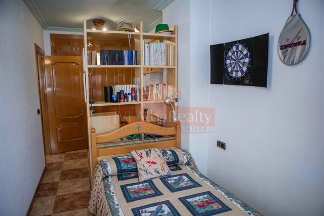 EN VENTA CASA O CHALET INDEPENDIENTE EN ZONA SAN PABLO. — 11