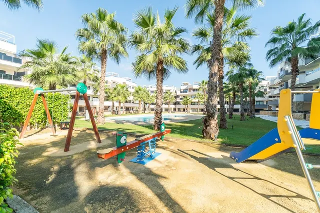 Apartamento 2 habitaciones 81m² en venta - PAU 8 — 28