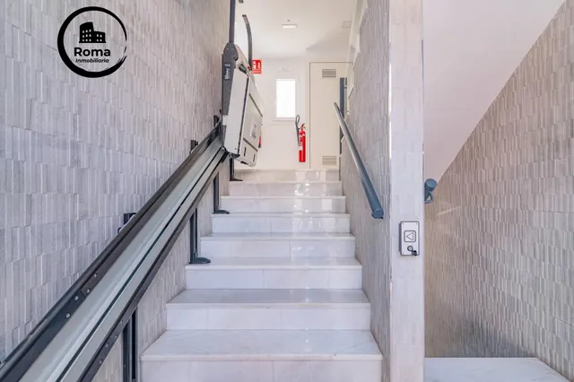Precioso duplex moderno con patio — 37
