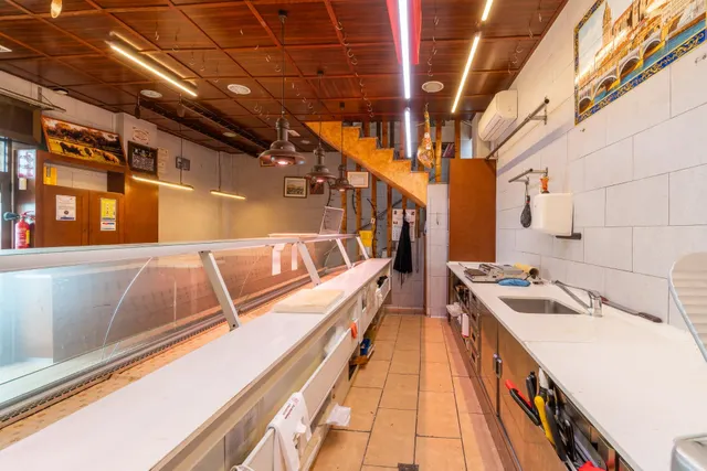 Edificio comercial en venta | La histórica Despensa Salmantina de Torrevieja | 143 m2 preparados para múltiples actividades — 12
