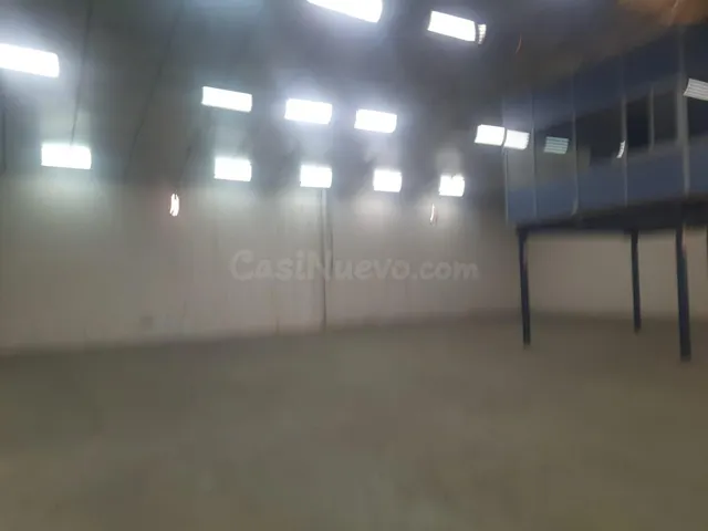 NAVE EN ALQUILER EN HYTASA - foto 4