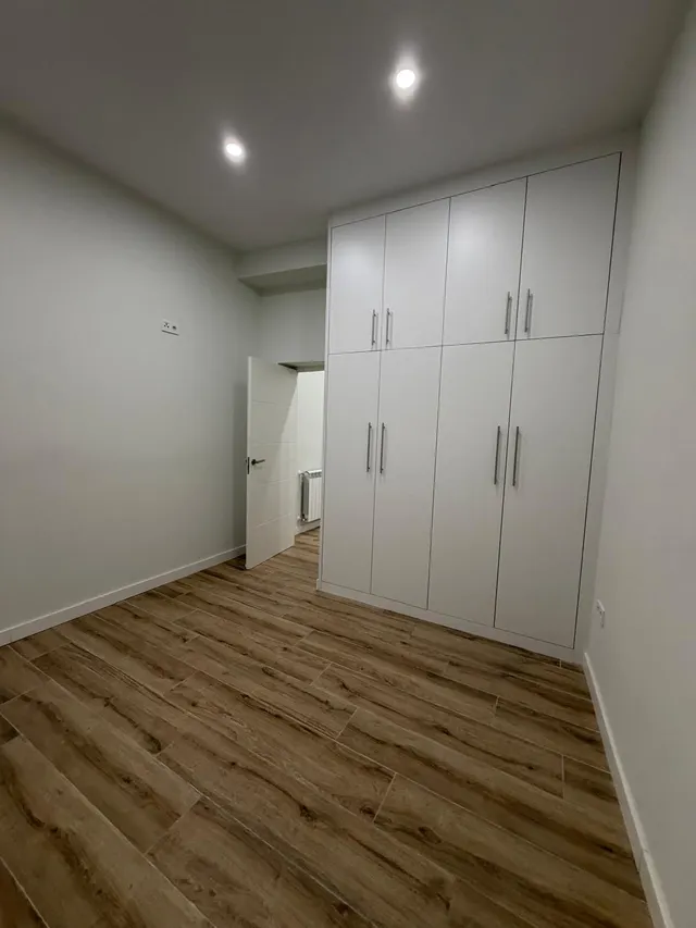 Exclusivo Piso en Alquiler - Calle Italia, Valladolid — 45