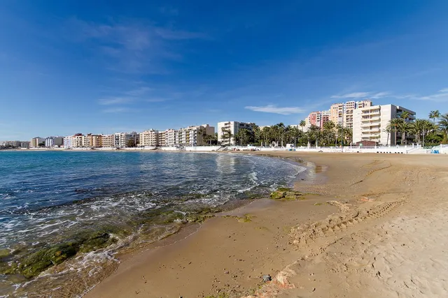 Estupendo apartamento seminuevo, idoneo como vacacional o inversion — 18