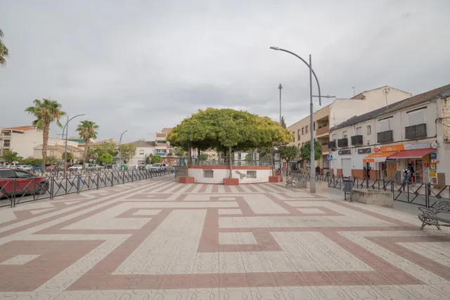 Espectacular piso de 3 dormitorios y 2 baños más cochera y trastero en el centro de Churriana de la Vega!!!!!!!!!!!!!!!!!!!!!!! — 37