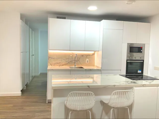 Apartamento 1 habitación 49m² en alquiler - Plaza de Cuba -  - foto 3