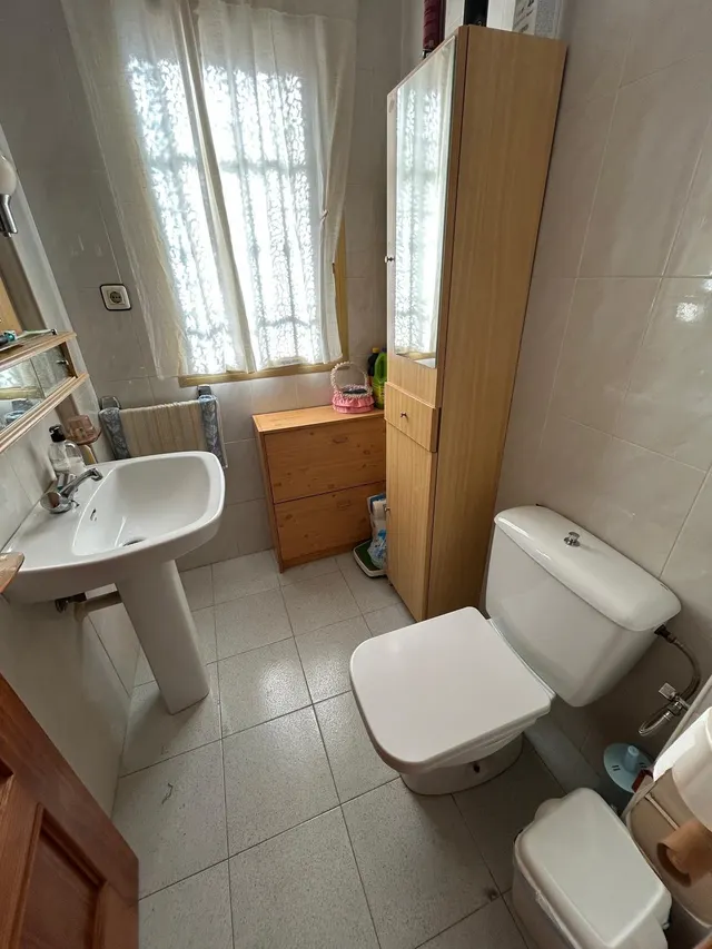 VIVIENDA SOBRE LOCAL EN SANTA MARÍA DEL ÁGUILA — 17