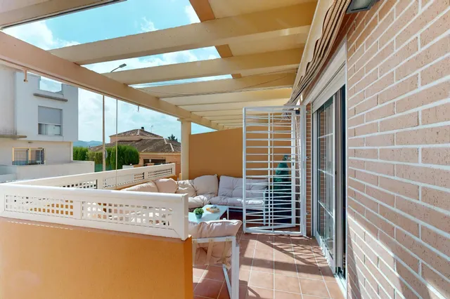 DUPLEX EN ROCHE — 19