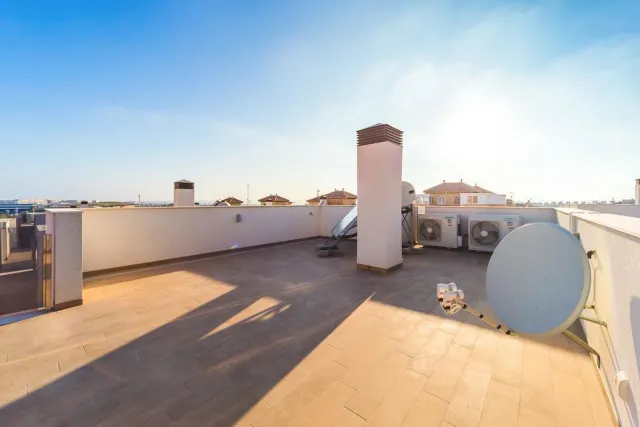 Villa 5 habitaciones 194m² en venta - Aguas Nuevas — 28
