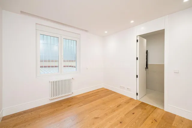 Elegante Vivienda en la Mejor Zona de Lista - foto 3