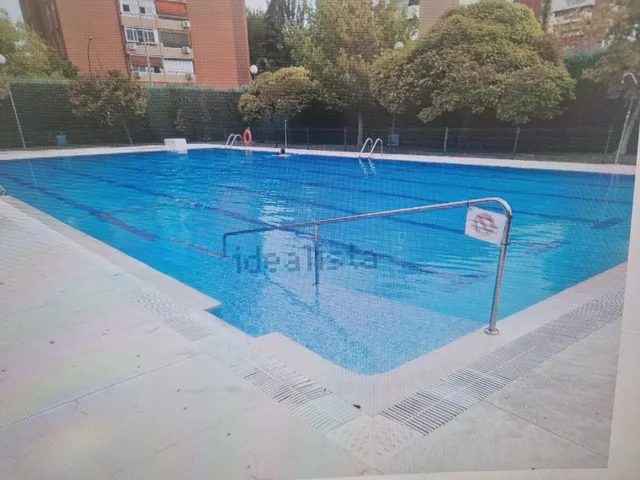 AOC VENDE EXPECTACULAR PISO DE 3 habitaciones, GARAJE Y PISCINA, EN UNA ZONA PRIVILEGIADA DE MÓSTOLES — 32
