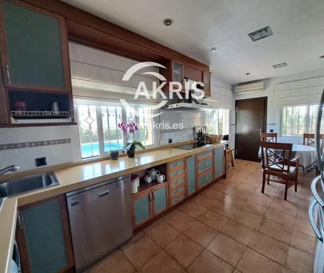 Chalet Independiente en Olias Del Rey - foto 3
