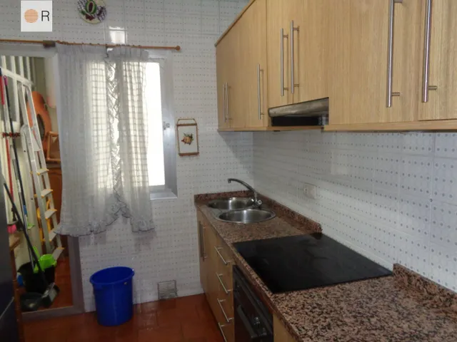 PISAZO PARA ESTUDIANTES CON TERRAZA Y ASCENSOR — 11