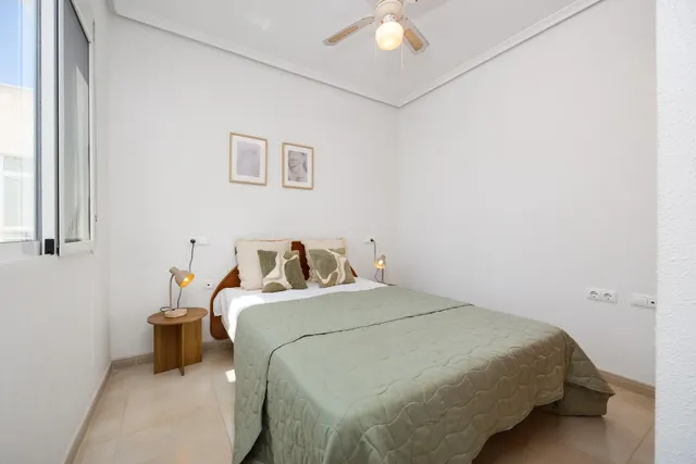 ATICO de 1 dormitorio con SOLARIUM PRIVADO en el centro de Torrevieja — 19