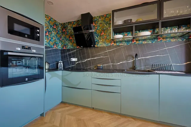 Ático con vistas al mar y solárium privado de 76 m2 en Coveta Fumá. — 13
