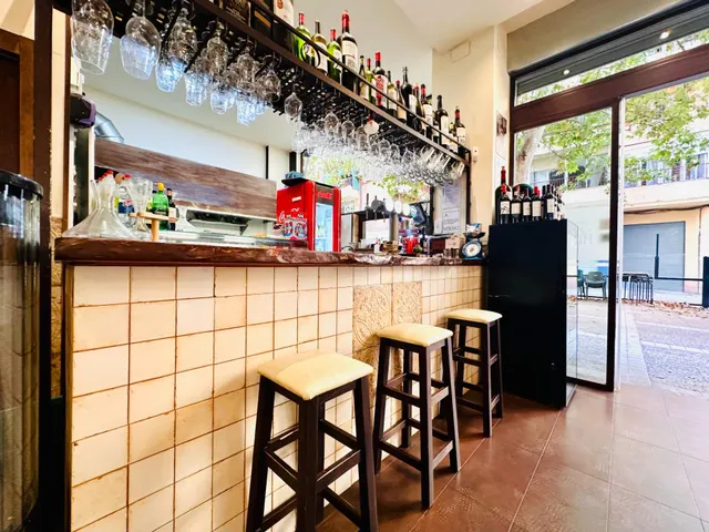 Bar-taberna en pleno funcionamiento – zaidín/vergeles, Granada — 7