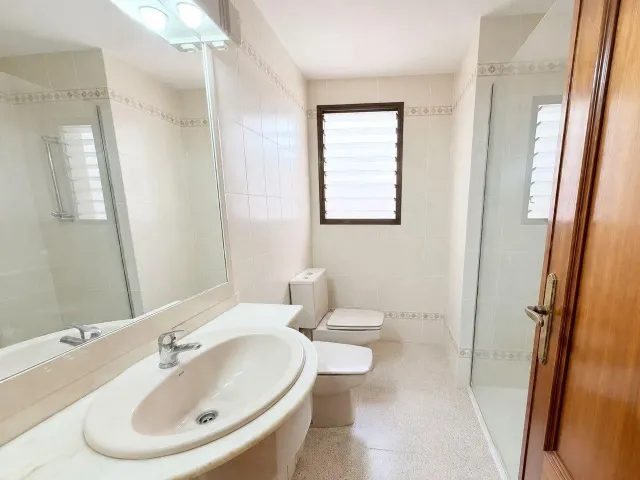 Piso 3 habitaciones 181m² en venta - Zona Pueblo — 7