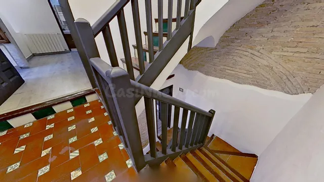 Edificio turístico con cambio de uso a Hostal — 35
