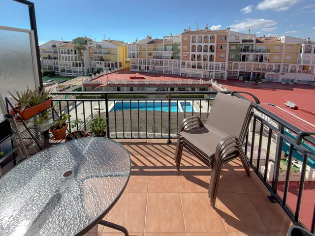 La Veleta! Espectacular apartamento con increíble diseño y Licencia turística+ Amplia terraza con vistas panorámicas y laterales al mar (250 mts playa) — 20