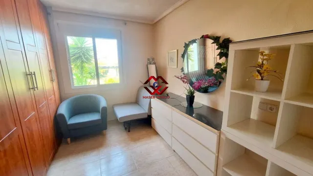 CHALET INDEPENDIENTE CON ENORME PARCELA EN CAMPOSOL — 17