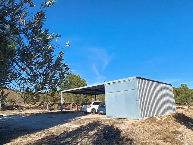 Casa de campo 5 habitaciones 200m² en venta - Ayuntamiento — 17