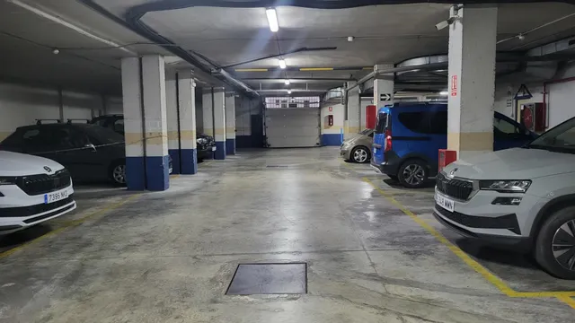 Piso en el centro de San Pedro Alcantara de 2 habitaciones y 2 baños, REFORMADO Y CON GARAJE — 43