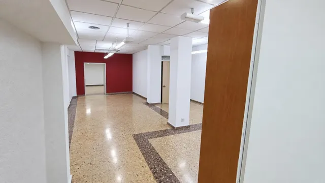 Local comercial de 482 m2 en alquiler junto al mercado de ruzafa – ideal para supermercado — 12