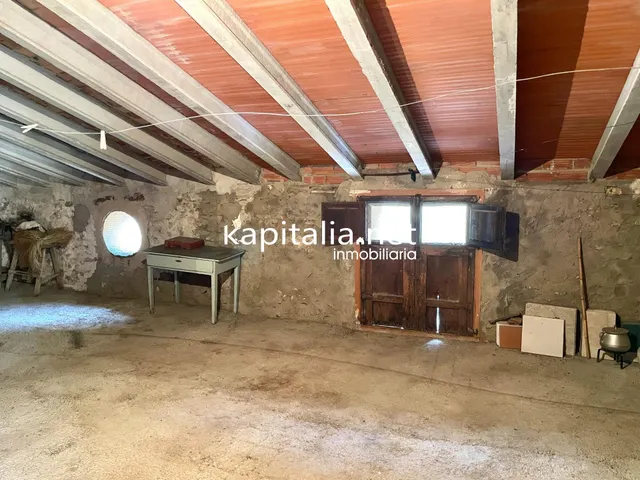 Casa a la venta en Alfafara. — 17