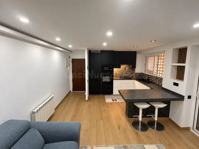 Piso Reformado en la Marina del Port - ¡Tu Nuevo Hogar te Espera! — 4