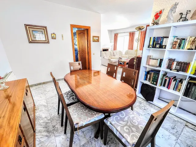 Chalet 4 habitaciones 206m² en venta - Centro — 18
