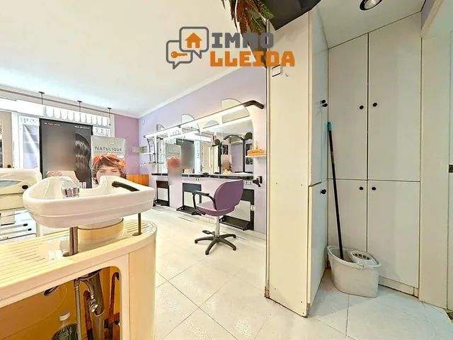 OPORTUNIDAD Local comercial en Balaguer - foto 3
