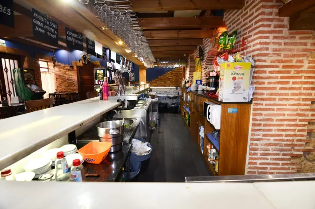 Urbis te ofrece un restaurante en venta en Aldeadávila de la Ribera, Salamanca. — 7