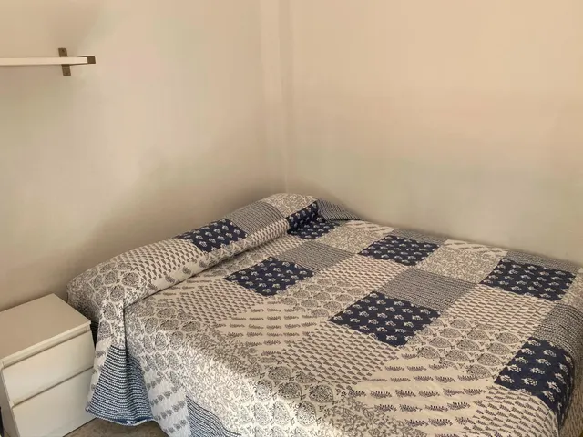 SE ALQUILA HABITACIÓN A ESTUDIANTE — 12