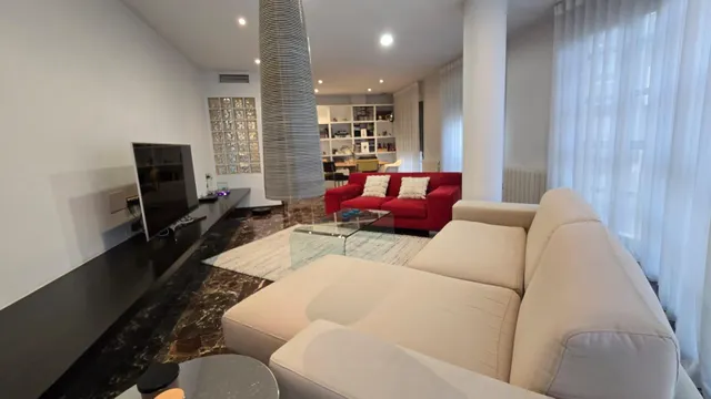 PISO DE LUJO EN ESQUINA TODO EXTERIOR — 8