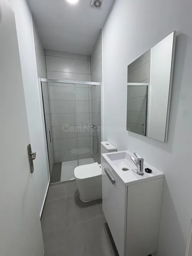 Apartamento 1 habitación 50m² en alquiler - Llano del Moro - foto 5