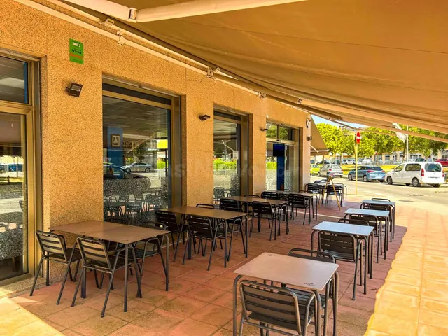 Un acogedor restaurante ubicado en una zona prestigiosa de l - foto 2