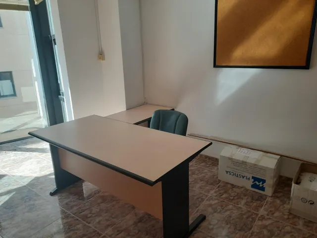OPORTUNIDAD ESPECTACULAR LOCAL DE OFICINAS EN LA ZONA MAS CENTRICA DE MORA D´EBRE — 17