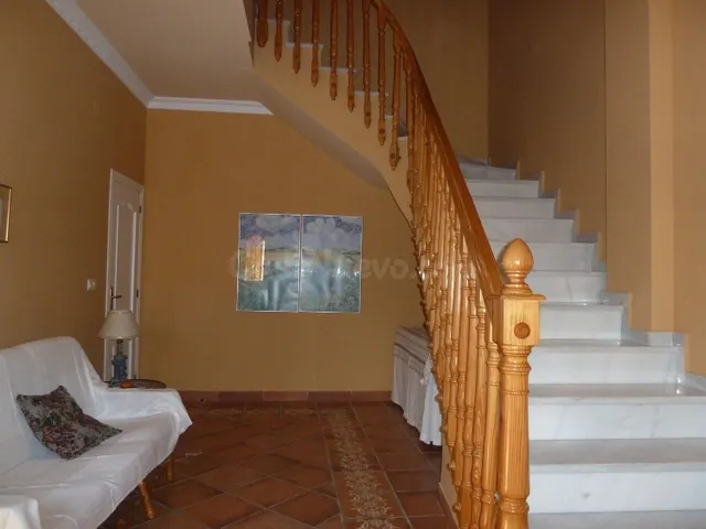 ESTUPENDA CASA EN CARCHUNA - foto 3
