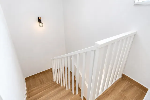 CASA EN ALQUILER CON DOS PLANTAS, 3 habitaciones Y AMPLIA TERRAZA — 6