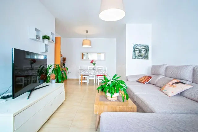 Magnifico piso en Tomares, en edificio Zalema con garaje y t - foto 3