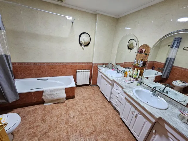 Chalet Adosado en Dolores — 12