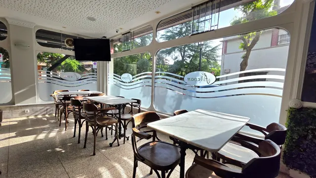 LOCAL EN EL CORAZÓN DE COLINDRES – INVERSIÓN Y NEGOCIO LISTO - foto 5
